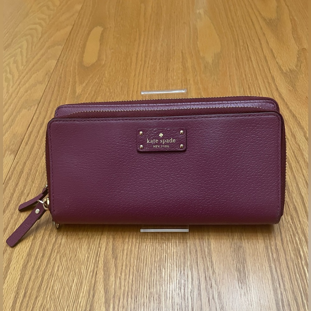 Kate Spade Wallet Burgundy